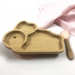 Idée cadeau de naissance, le set repas avec ventouse pour apprendre à manger seul.