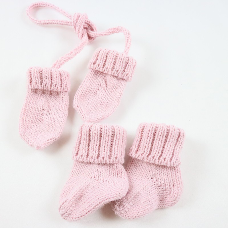 tricotées en France MLT Moufles de Naissance bébé