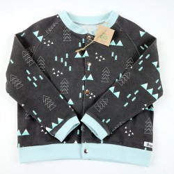 Idée cadeau de naissance pour cette veste noire style montagne bio et écolo