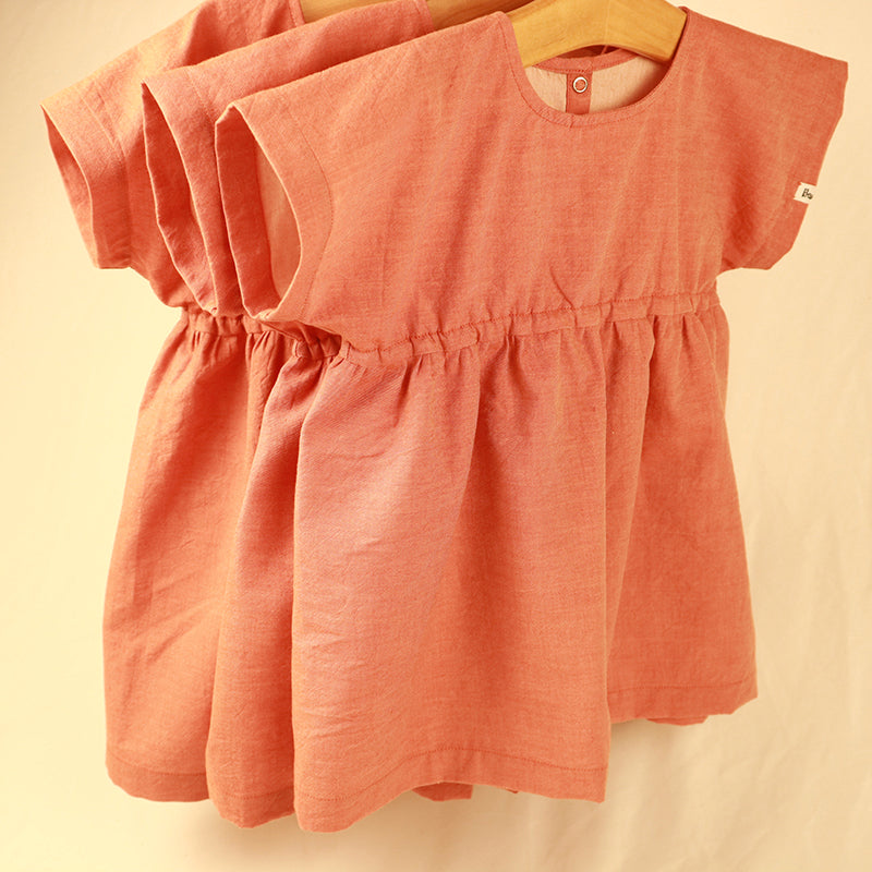 Robe cannelle