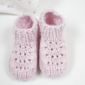 Chaussons tricotés à la main rose pastel