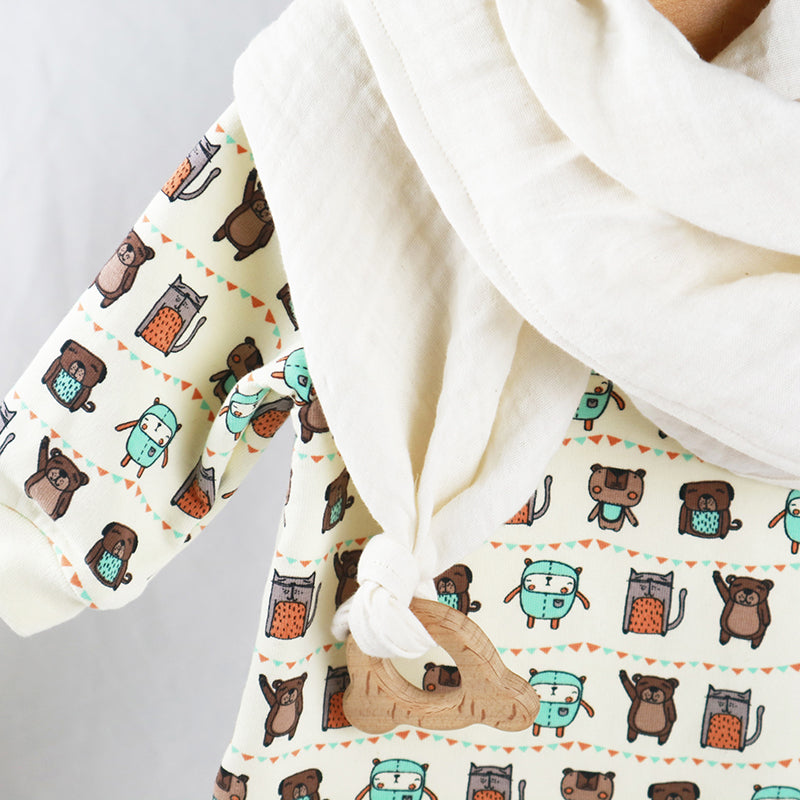 Lange doudou avec jouet